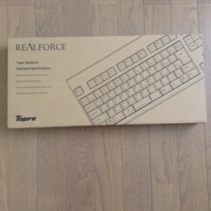 REALFORCE(リアルフォース) 108UBKの箱