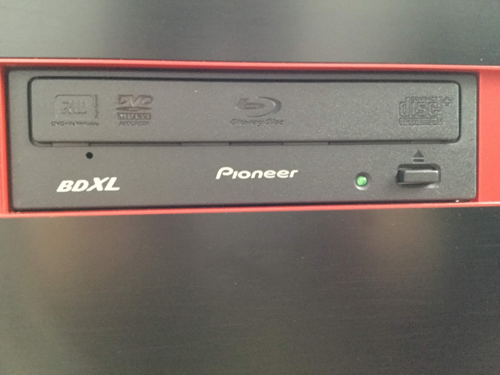 Lev-R017-i7-XM(レベルインフィニティ) ディスクドライブの交換が完了