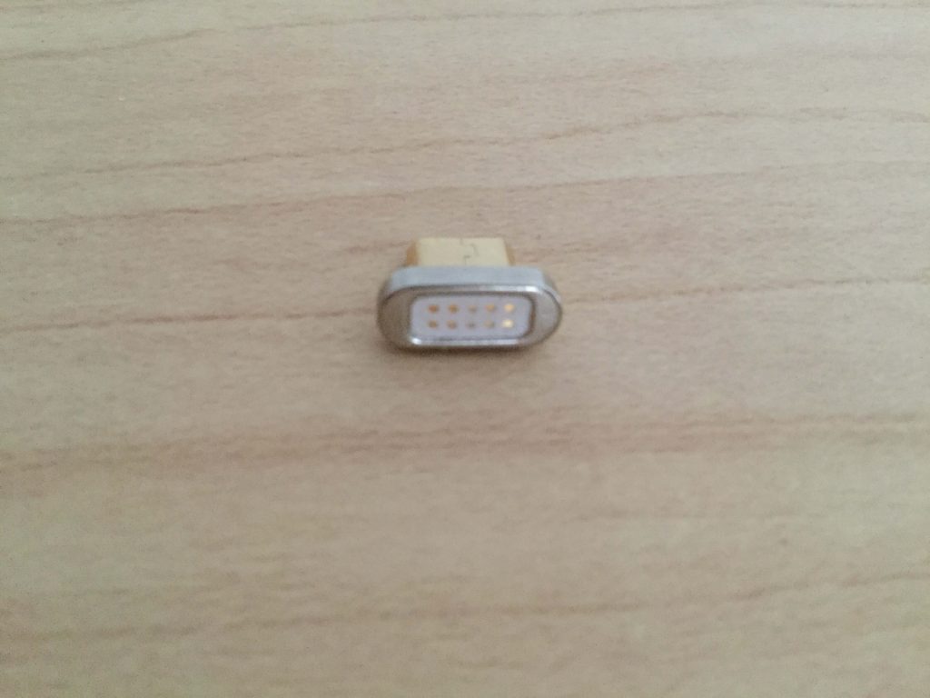 マグネット式 Micro USB 変換 FIRST2SAVVV コネクタ部分