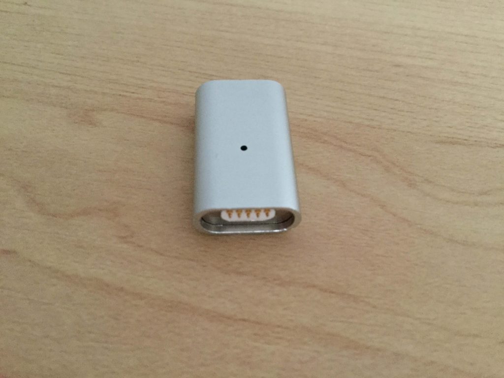 マグネット式 Micro USB 変換 FIRST2SAVVV アダプタ部分