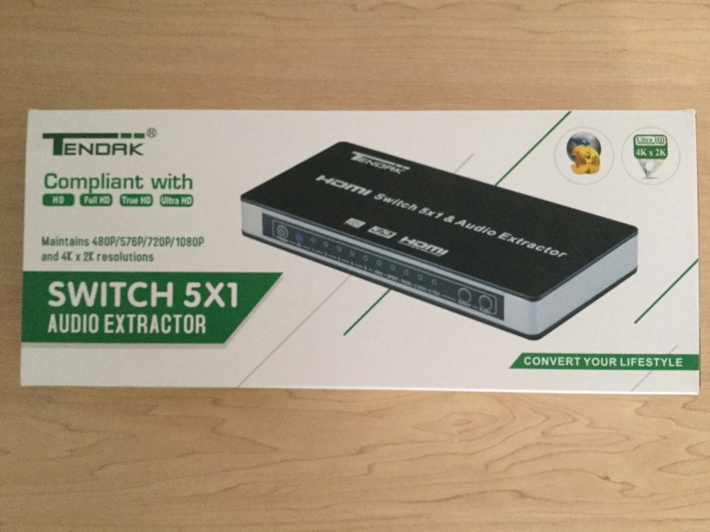 Tendak 4K x 2K HDMI 5x1セレクター 箱はシンプルな包装